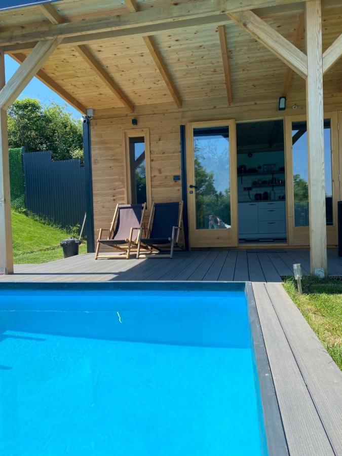 Villa Woody House à Krcedin Extérieur photo